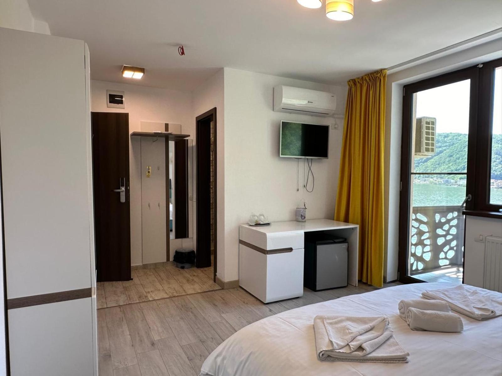 Bliss Dubova Bed & Breakfast Ngoại thất bức ảnh