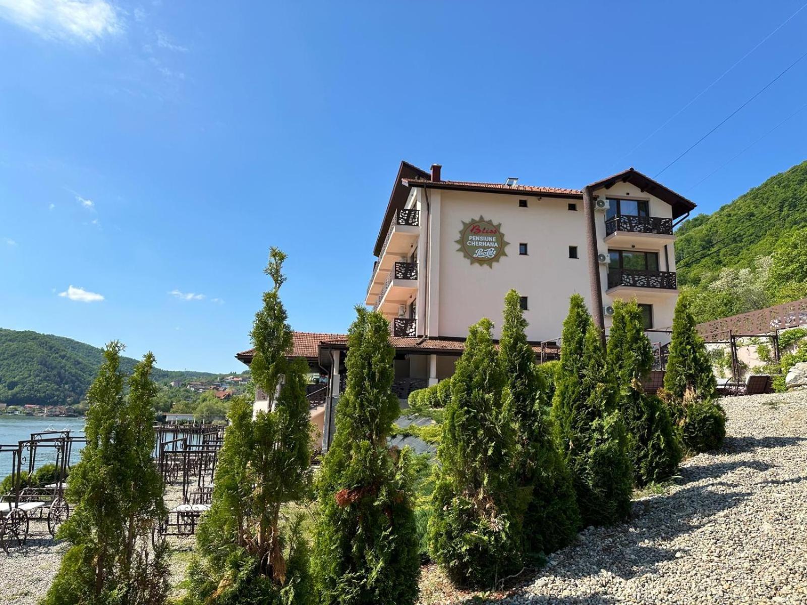 Bliss Dubova Bed & Breakfast Ngoại thất bức ảnh